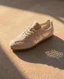 Par do Yuool Low Summer Edition Alba em ambiente, tênis feminino de verão